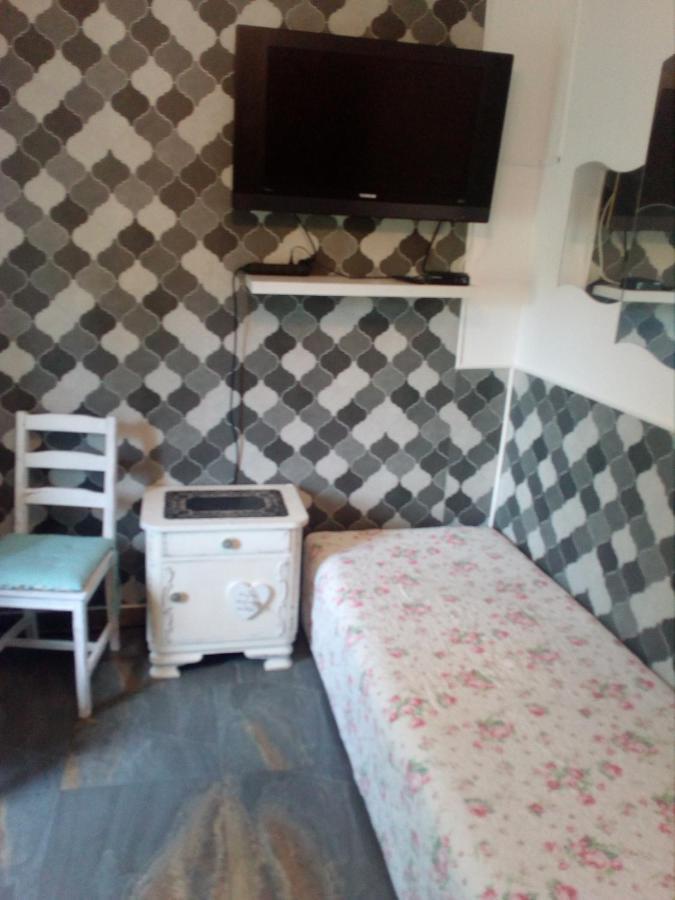 Pokoje Goscinne Cisowa Ζιελόνα Γκόρα Εξωτερικό φωτογραφία